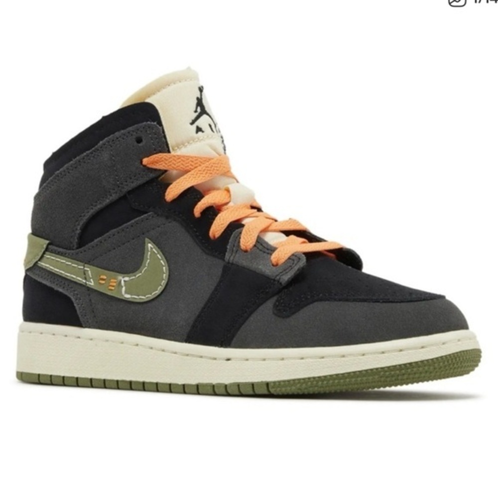 Air Jordan 1 Mid SE Craft Anthracite